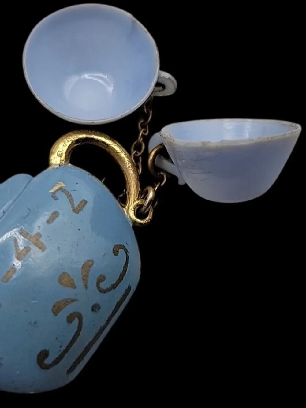 Antique T-4-2 Celluloid Brooch Teapot w/Dangling Teacups Blue Gold Tone C-Clasp